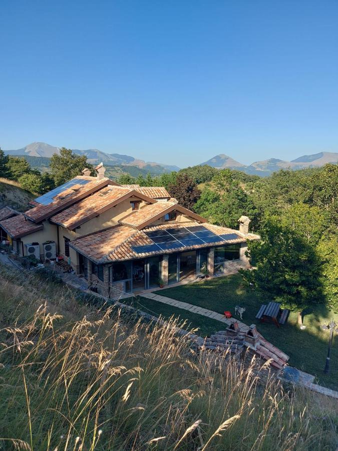 Bnb Bagno Di Bosco 古比奥 外观 照片