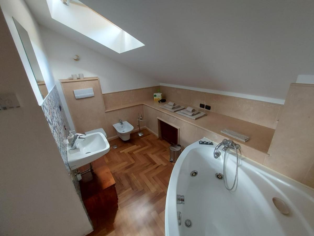 Bnb Bagno Di Bosco 古比奥 外观 照片