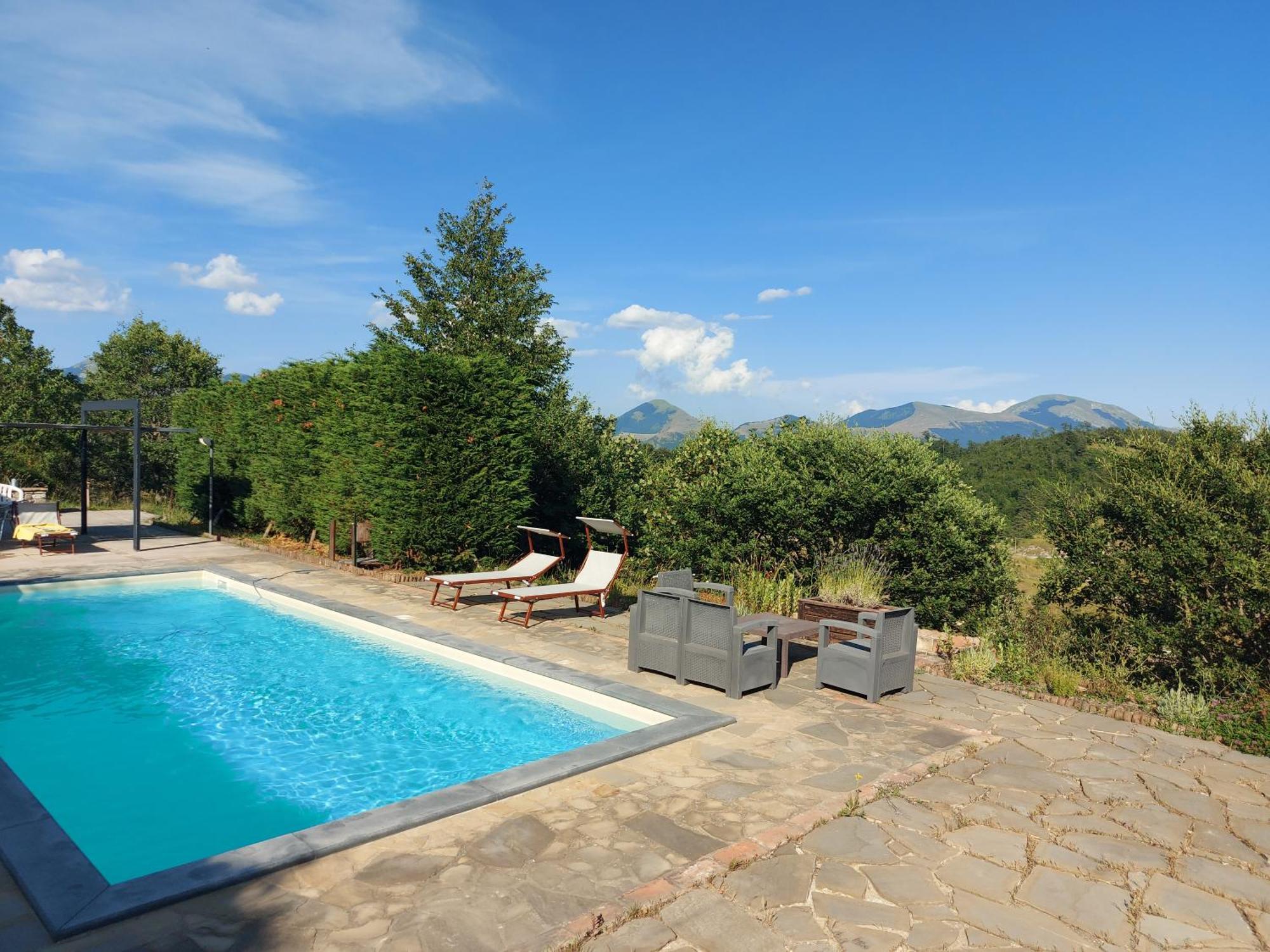 Bnb Bagno Di Bosco 古比奥 外观 照片